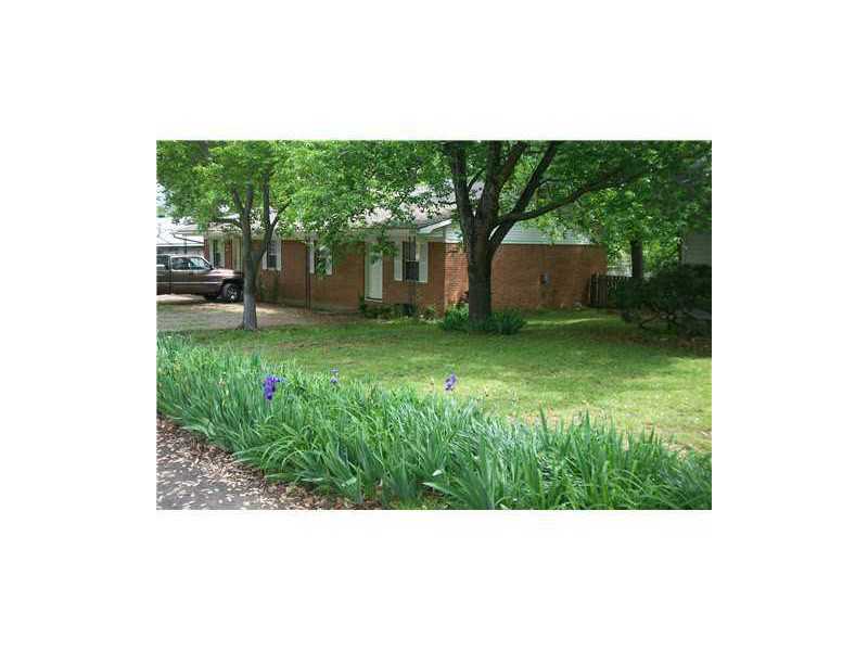 Perfect rental investment that is in a very QUIET and convenient location! Each side is a 2br/1ba. This property has an excellent rental history and was just updated with new appliances and a central furnace! Each side features a private fenced in,back yard. This duplex features beautiful ceramic tile flooring and hosts new water heaters on both sides, new windows,new electric service and a new roof! Don't miss out on this wonderful property! Perfect for investments! Very quiet and maintained area