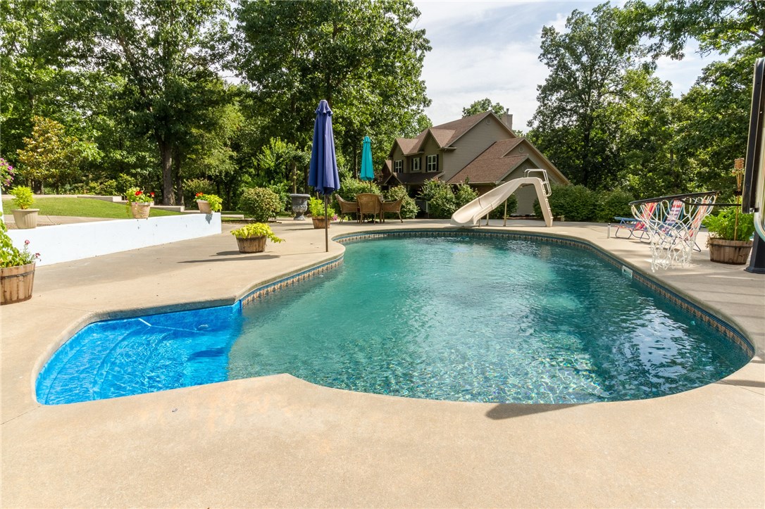 23-20-30-LITTLE FLOCK - Residential