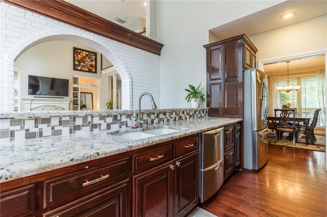 23-20-30-LITTLE FLOCK - Residential