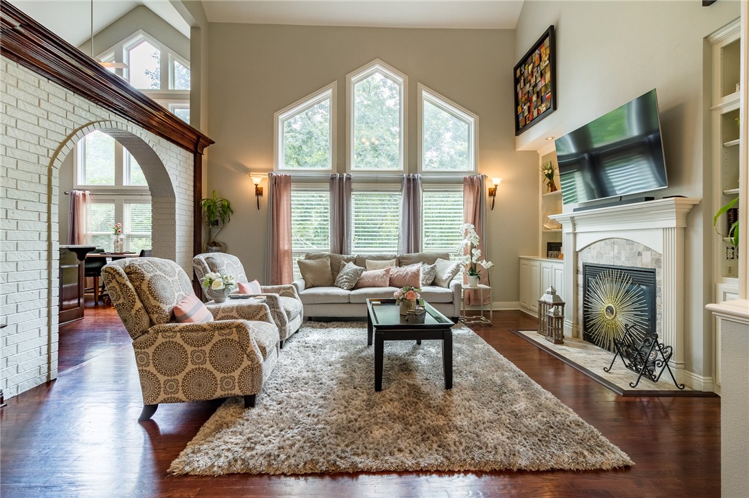 23-20-30-LITTLE FLOCK - Residential