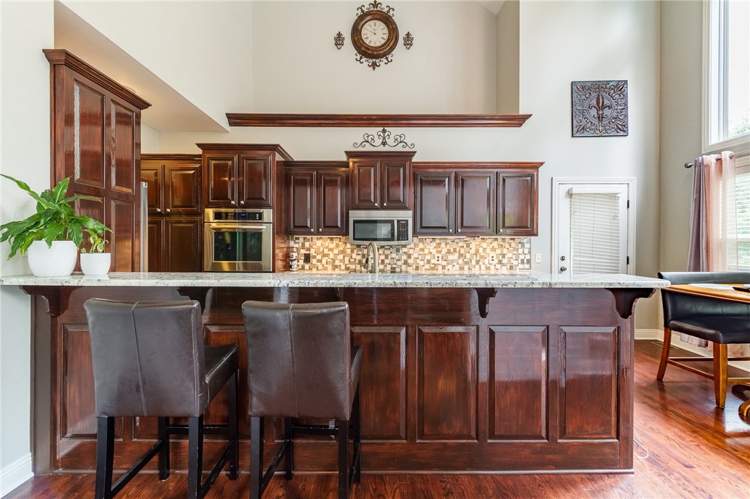 23-20-30-LITTLE FLOCK - Residential