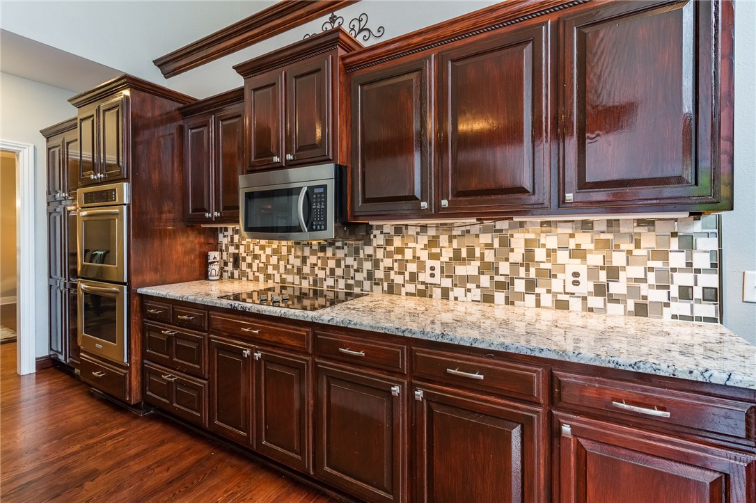 23-20-30-LITTLE FLOCK - Residential