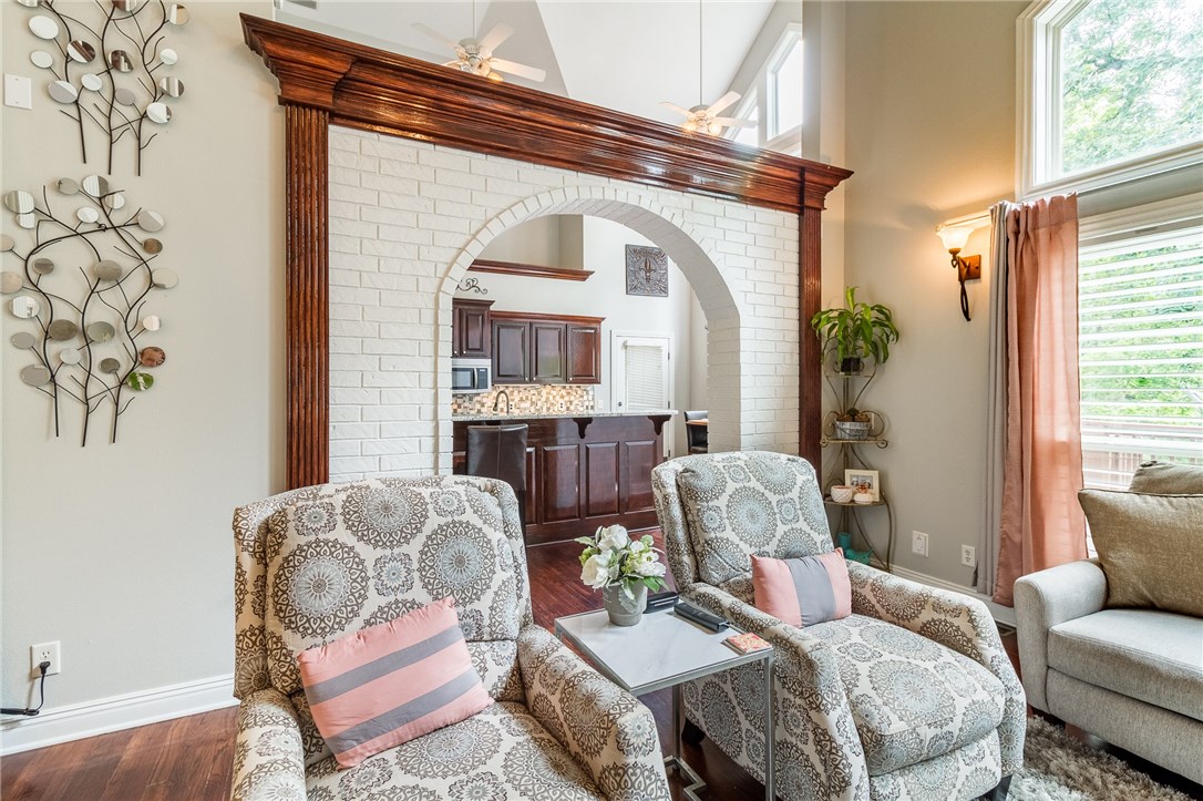 23-20-30-LITTLE FLOCK - Residential