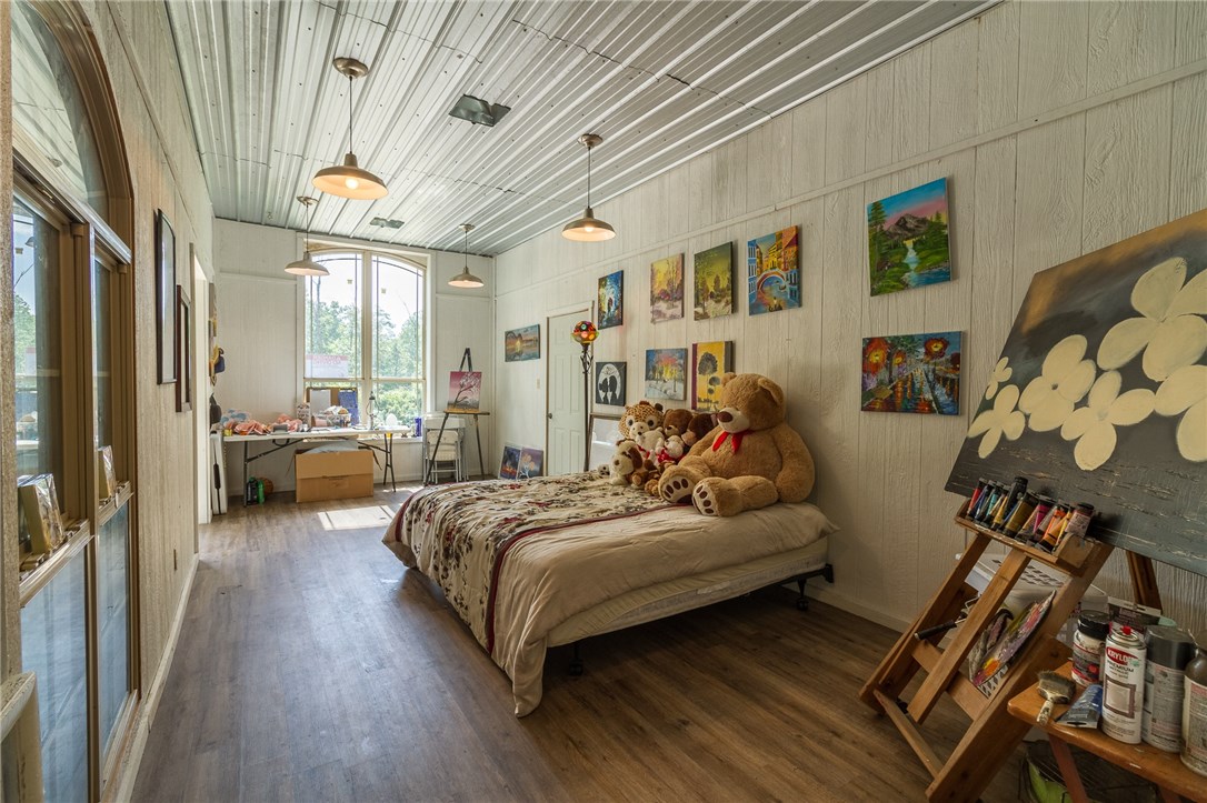 23-20-30-LITTLE FLOCK - Residential