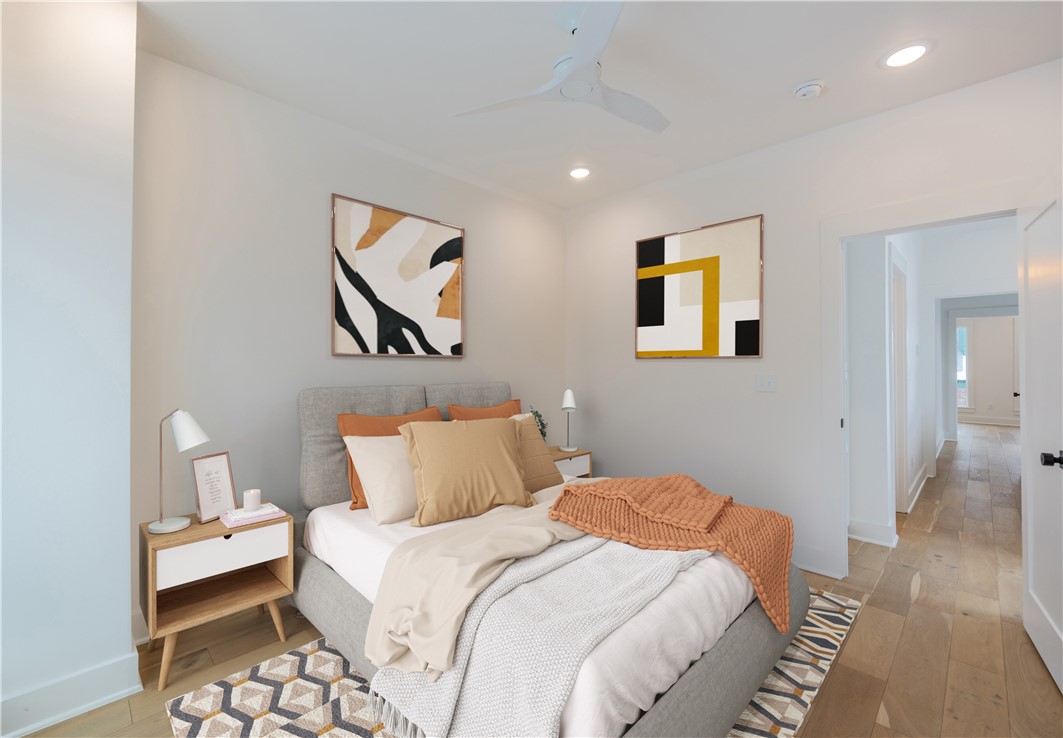 T J HOLLANDS SUB-BENTONVILLE - Residential