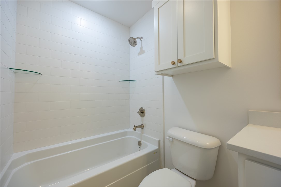 T J HOLLANDS SUB-BENTONVILLE - Residential