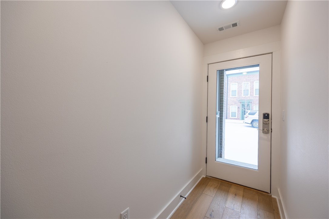 T J HOLLANDS SUB-BENTONVILLE - Residential