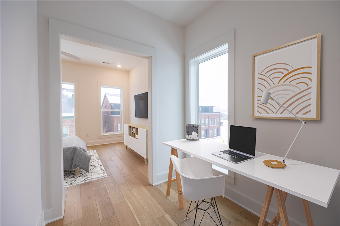 T J HOLLANDS SUB-BENTONVILLE - Residential