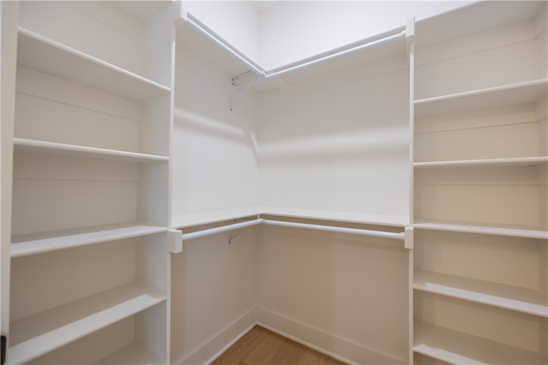 T J HOLLANDS SUB-BENTONVILLE - Residential