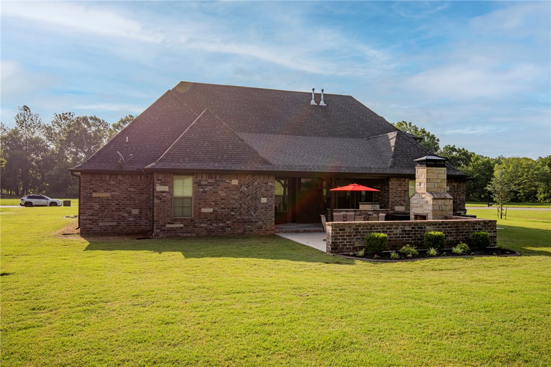 Beau Chalet Sub Highfill - Residential