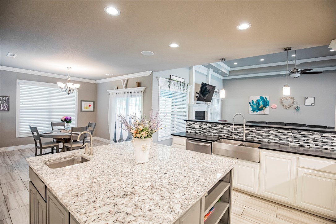 Beau Chalet Sub Highfill - Residential