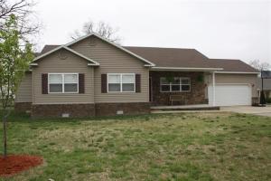Well built & maintained 3 bedroom, 2 bath home all on one level. Interior features: living room, dining area, plus spacious eat-in kitchen. Exterior features: level yard, chain link fenced back yard & deck. Edge of Harrison. Brick & vinyl exterior.