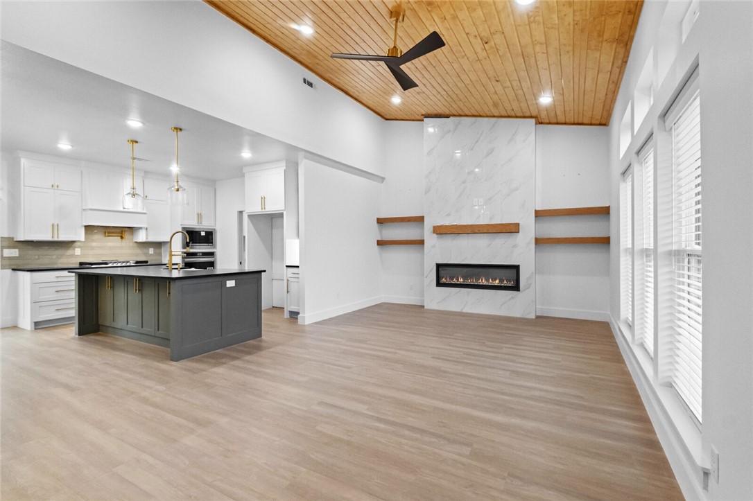 Lindsey Sub Bvv - Residential