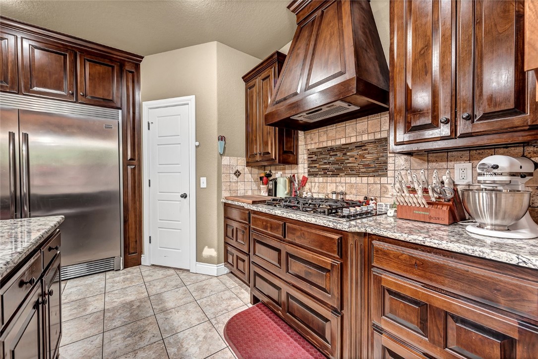 Williamsburg Place Rogers - Residential