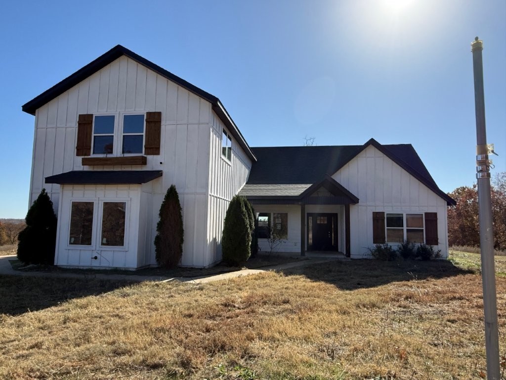 01-18-33-RURAL - Residential