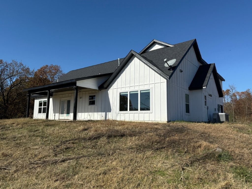 01-18-33-RURAL - Residential