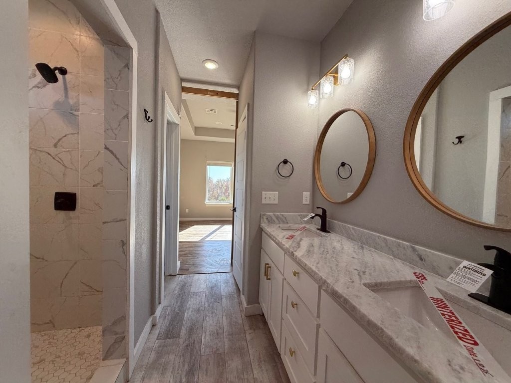 01-18-33-RURAL - Residential