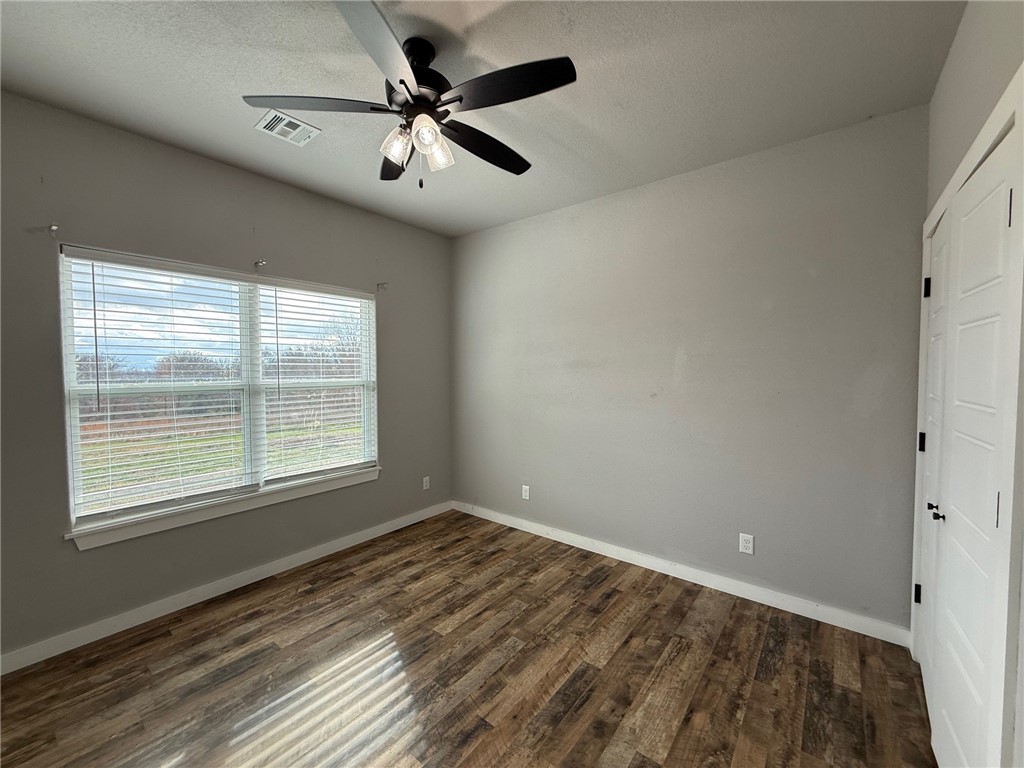 01-18-33-RURAL - Residential