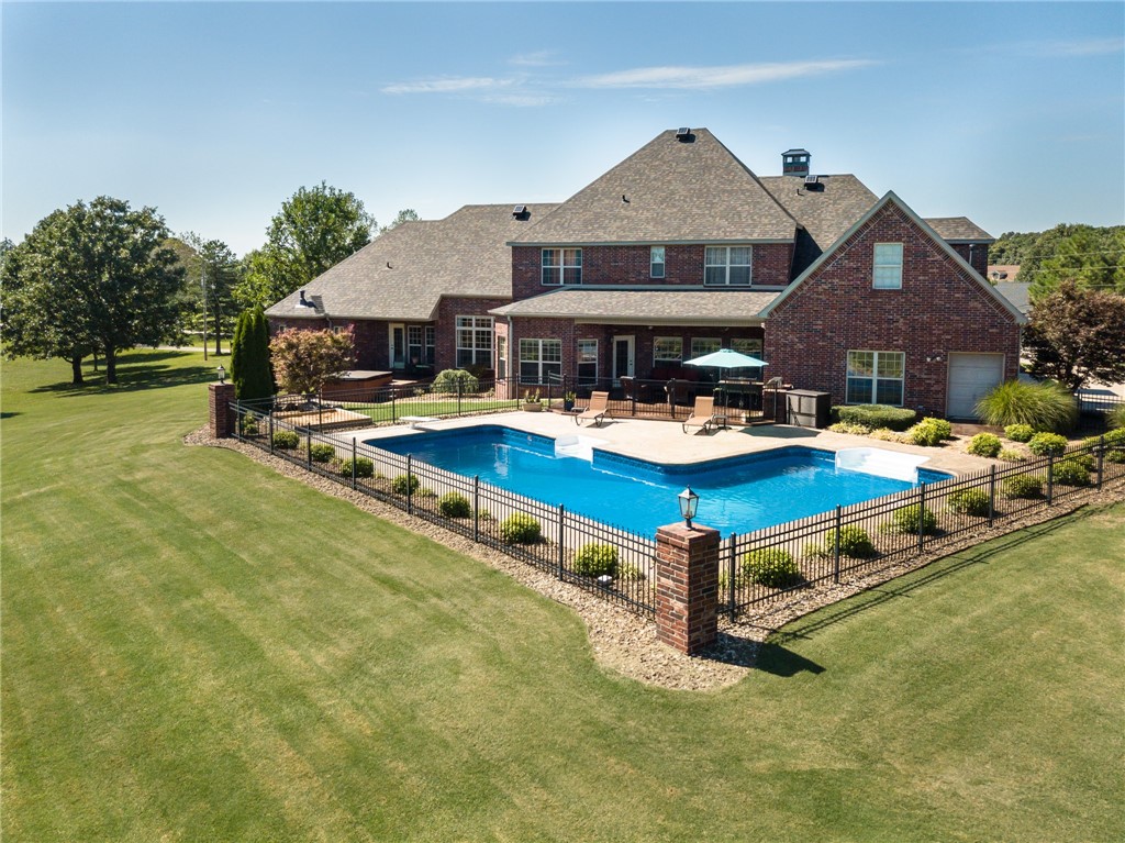 Rolling Hills Estates Rurban - Residential