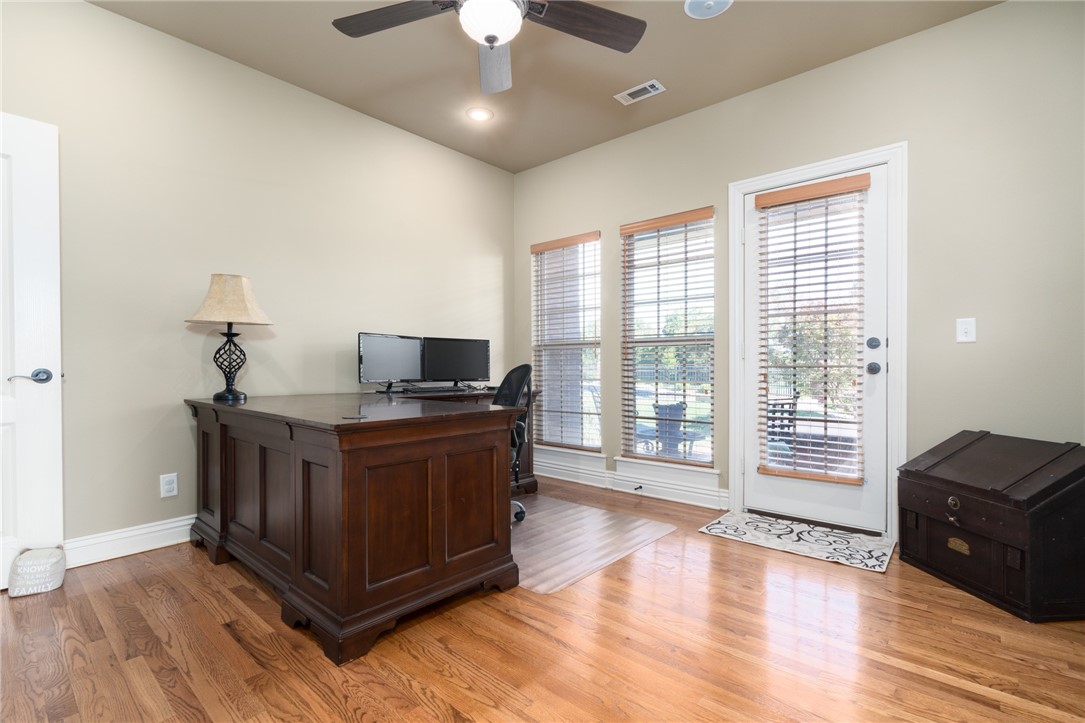 Rolling Hills Estates Rurban - Residential