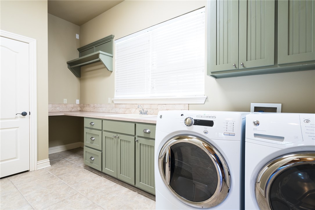 Rolling Hills Estates Rurban - Residential