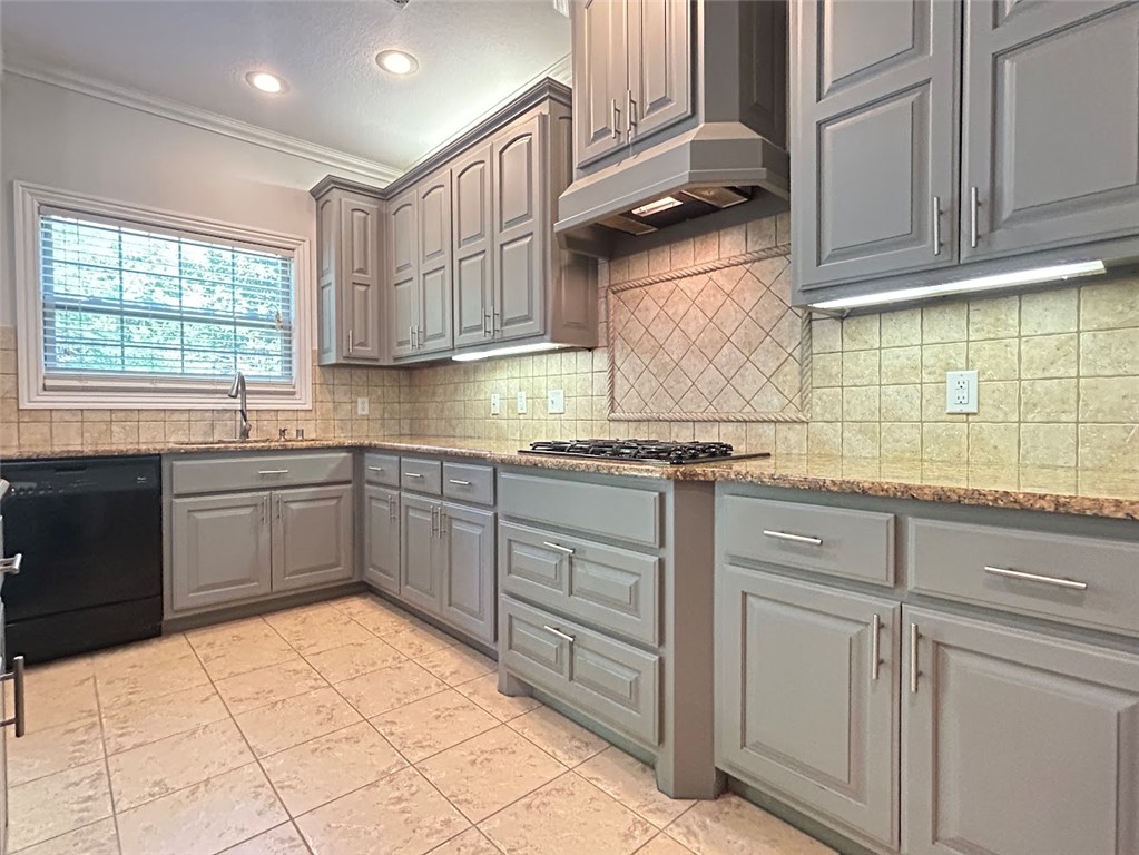 Renaissance Sub Bentonville - Residential Lease