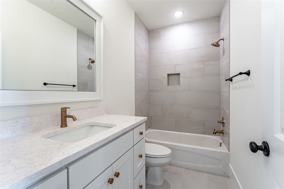 EVENING STAR SUB PH 1-ROGERS - Residential