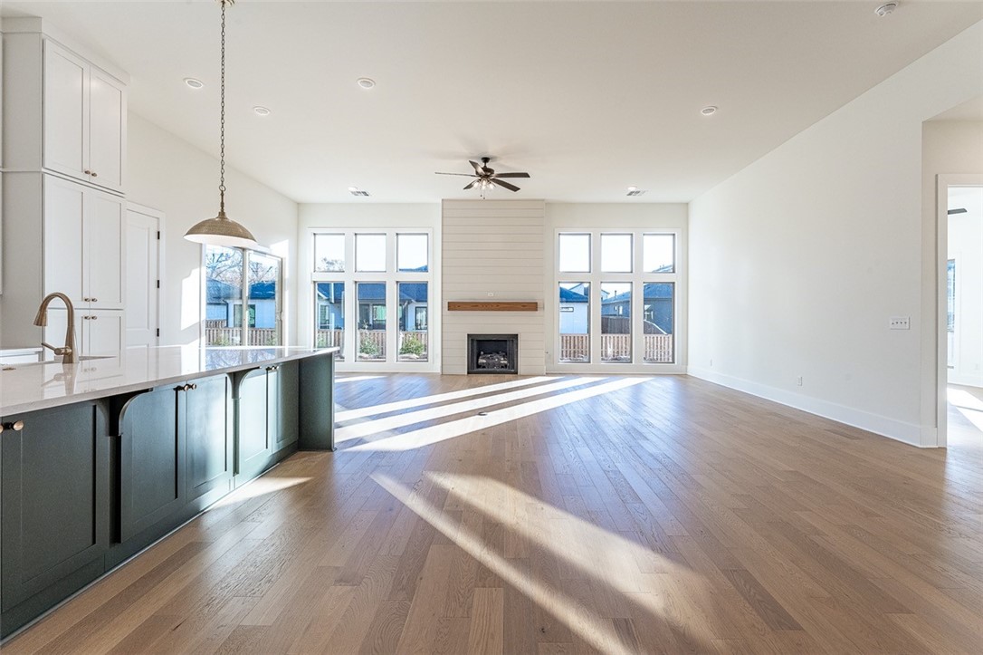 EVENING STAR SUB PH 1-ROGERS - Residential