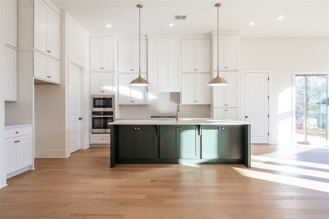 EVENING STAR SUB PH 1-ROGERS - Residential