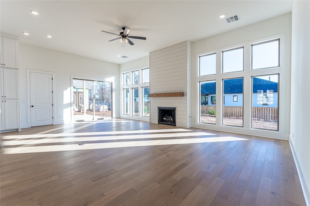 EVENING STAR SUB PH 1-ROGERS - Residential