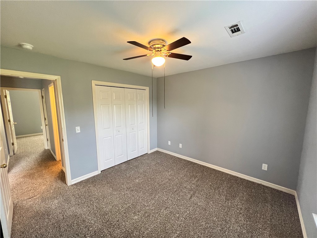 Blue Spgs Village - Residential Lease