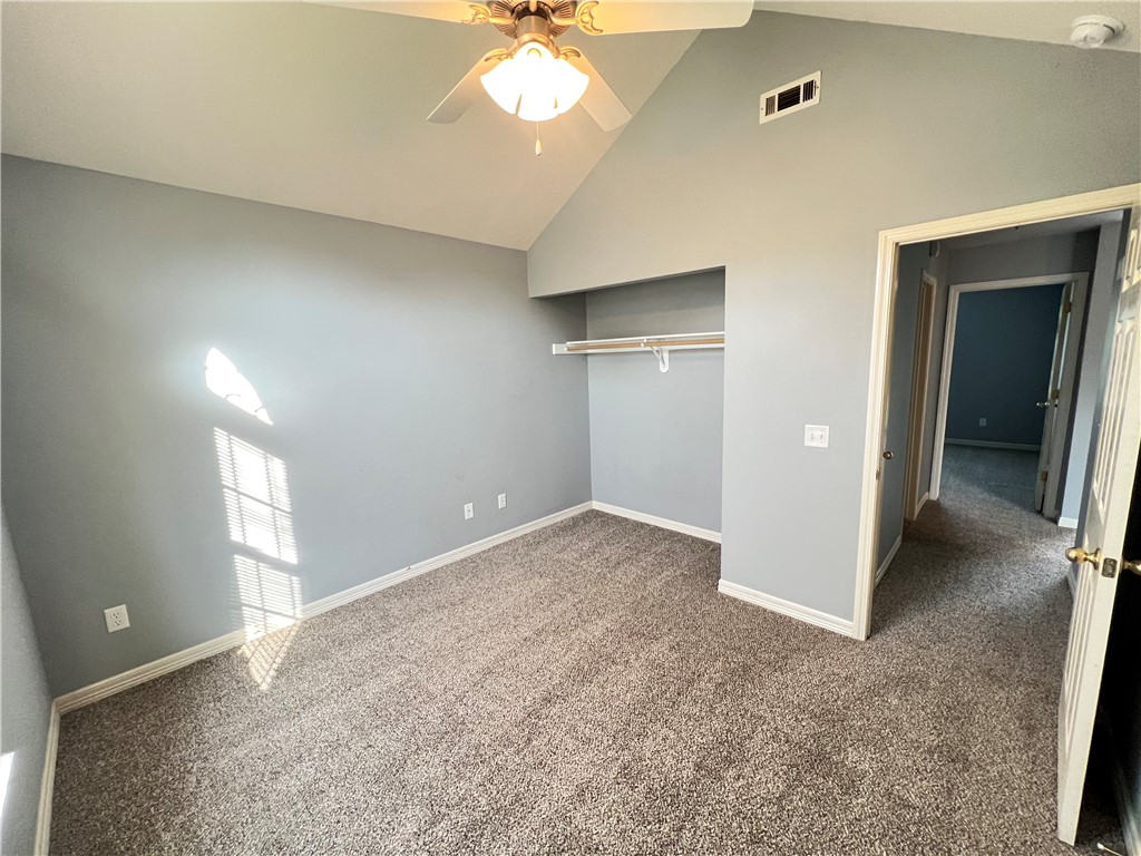 Blue Spgs Village - Residential Lease