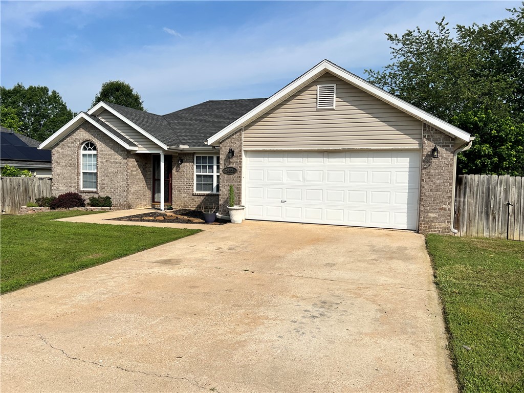 Available today! Located in Blue Springs Village subdivision next to Beaver lake. Just about 10 minutes to Springdale. Super Clean split floor plan, 3 bedroom, 2 bath, good size living room vaulted ceiling, Nice kitchen with eat in dining, all bedrooms are spacious and primary bedroom has walk-in closet. Very large privacy fenced back yard with a comfortable deck and storage building. Pets are negotiable with additional deposit and rent. No Cats! No Smoking.
$40 Application and processing fee per adult.