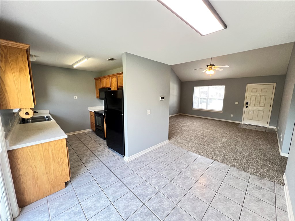 Blue Spgs Village - Residential Lease