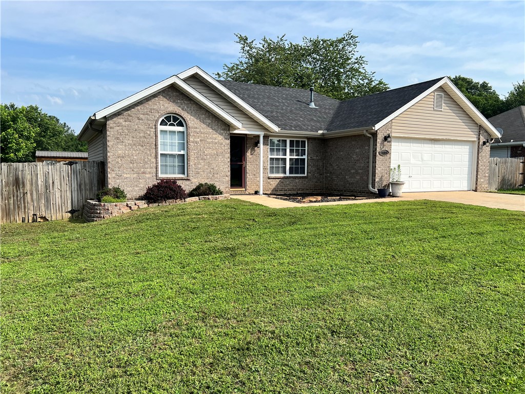 Blue Spgs Village - Residential Lease