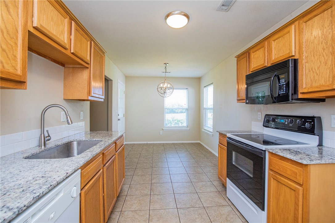 High Meadows Bentonville - Residential Lease