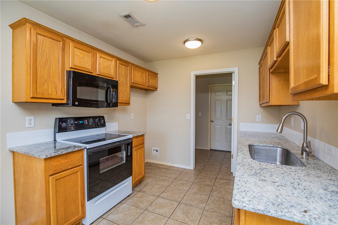 High Meadows Bentonville - Residential Lease