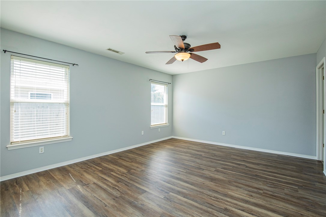 High Meadows Bentonville - Residential Lease