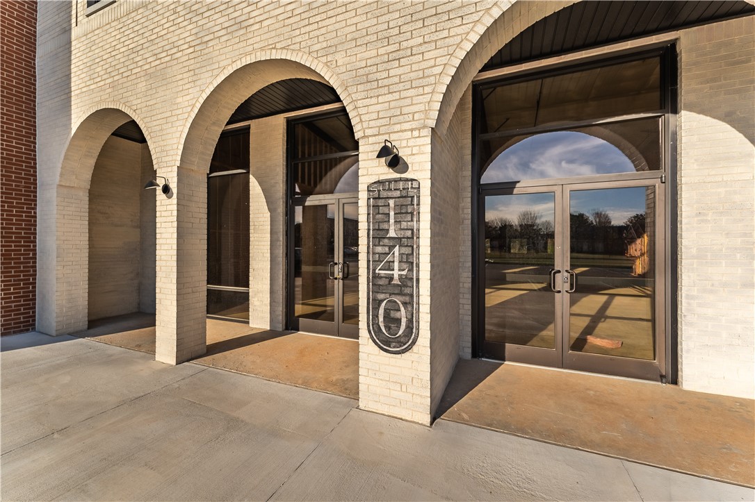 Farmington Outlots - Commercial Lease