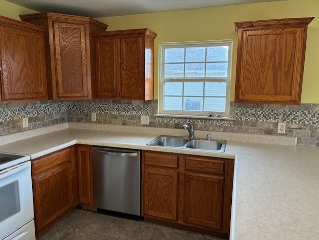 Fox Trail Village - Residential