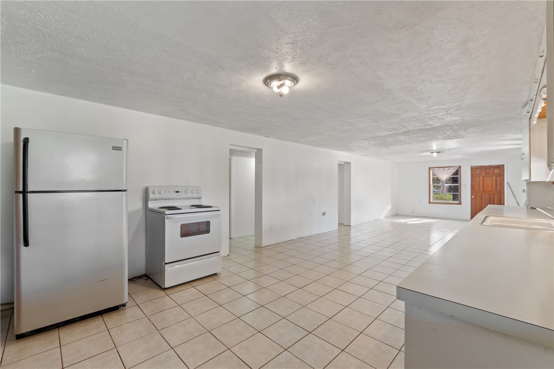 Hillsubdivision - Residential