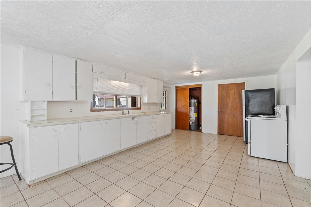 Hillsubdivision - Residential