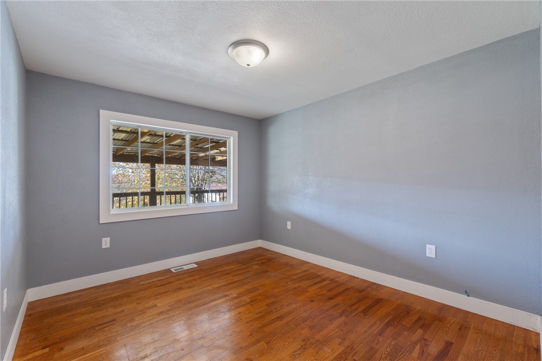 Hillsubdivision - Residential