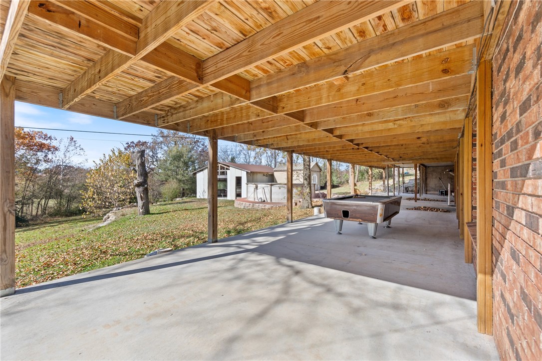 Hillsubdivision - Residential