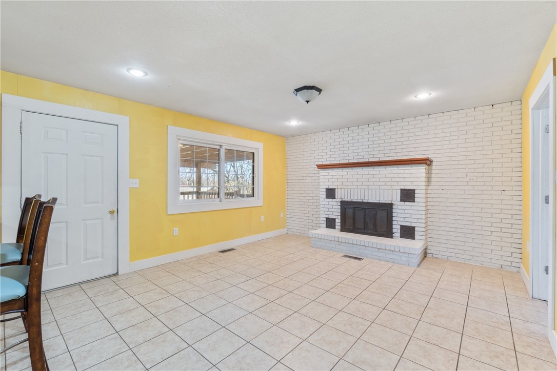 Hillsubdivision - Residential