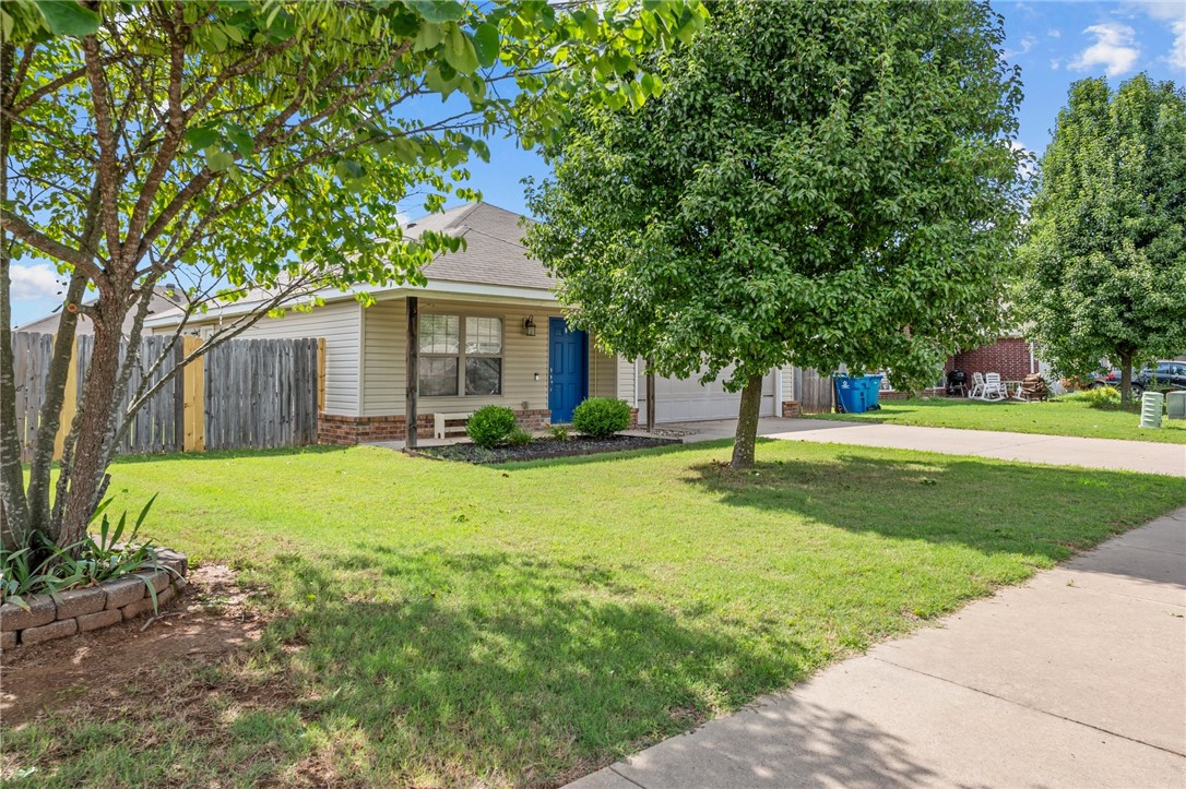 Can’t miss location, just minutes from parks, shopping, top-rated Bentonville schools and all Bentonville has to offer. Nestled in the back of this highly appreciating addition, this single level, open floor plan , 3 bedroom, 2 bath, 2 car garage can be yours at a price so hard to find in this part of Bentonville. Private & fully fenced in backyard & covered front porch welcome you home to relax after a busy day. Home has been well maintained and ready for a family, young professional, or investor. Located In the back of a lovely neighborhood with minimal traffic. Homes under $300K in this part of Bentonville don't come around often. Don't miss out.