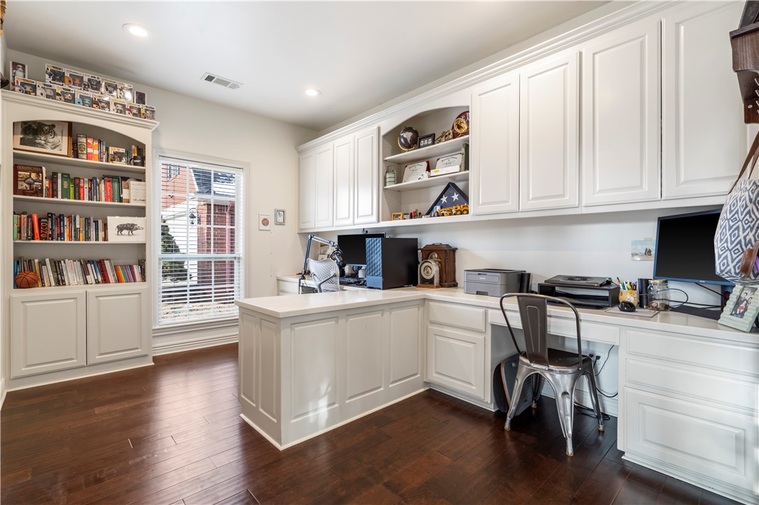 Churchill Crescent Ph Iii - Residential