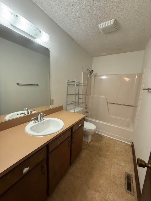 North Hill Village - Residential Lease