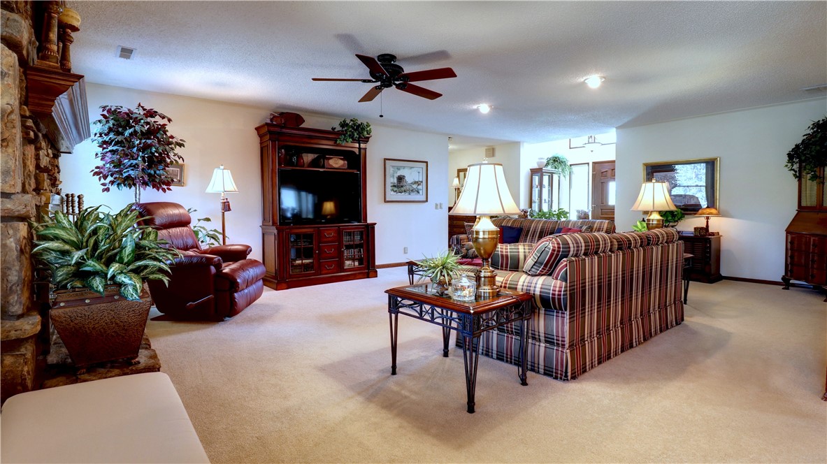 Blue Spgs Village - Residential