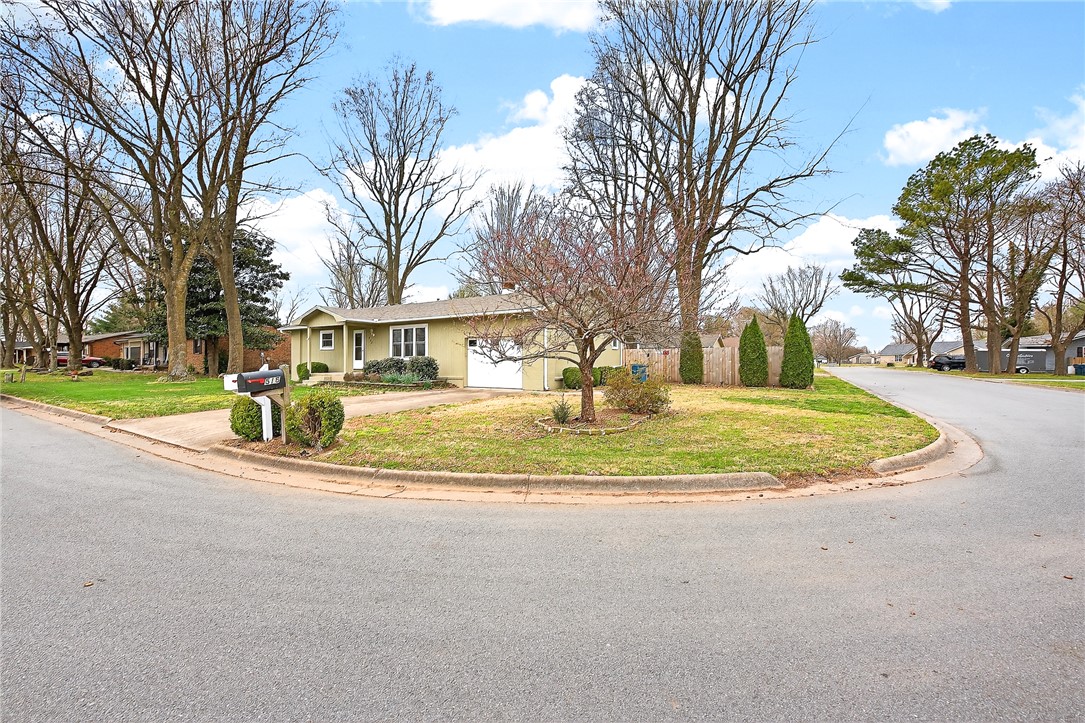 Country Acres Unit 2 Pea Ridge - Residential